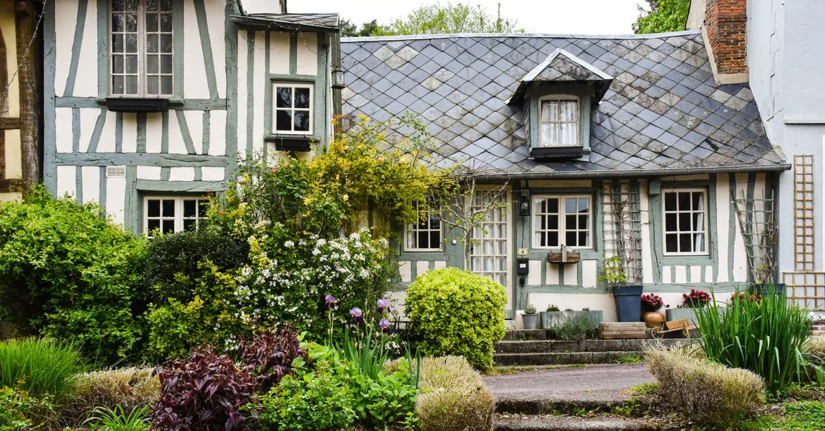 découvrez la cuisine normande authentique, ses saveurs traditionnelles et ses spécialités régionales riches en goût.