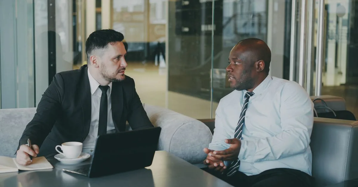 découvrez nos solutions innovantes conçues spécialement pour les professionnels afin d'optimiser votre productivité et faciliter votre quotidien.