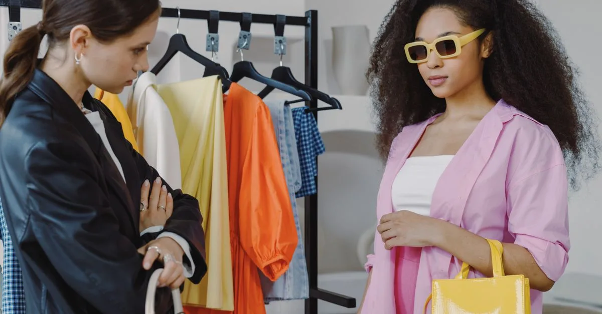 découvrez les meilleurs conseils mode et beauté pour sublimer votre style et votre apparence au quotidien.